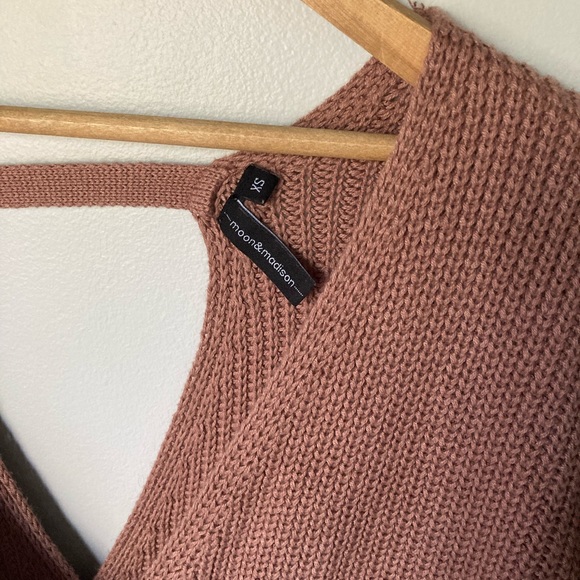 Open knit top - Picture 3 of 3